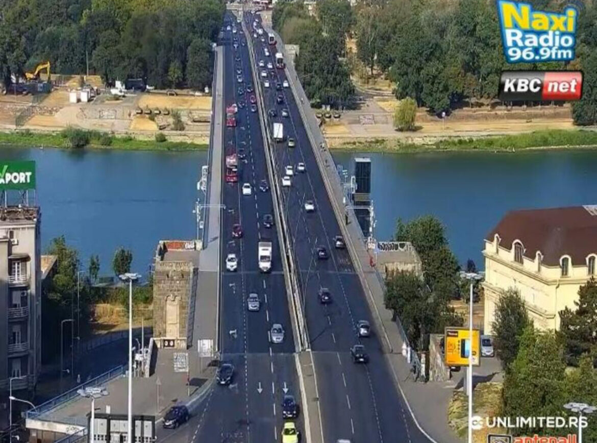 KAO DA NIJE PETAK: Jutro bez većih gužvi na ulicama Beograda (FOTO) 