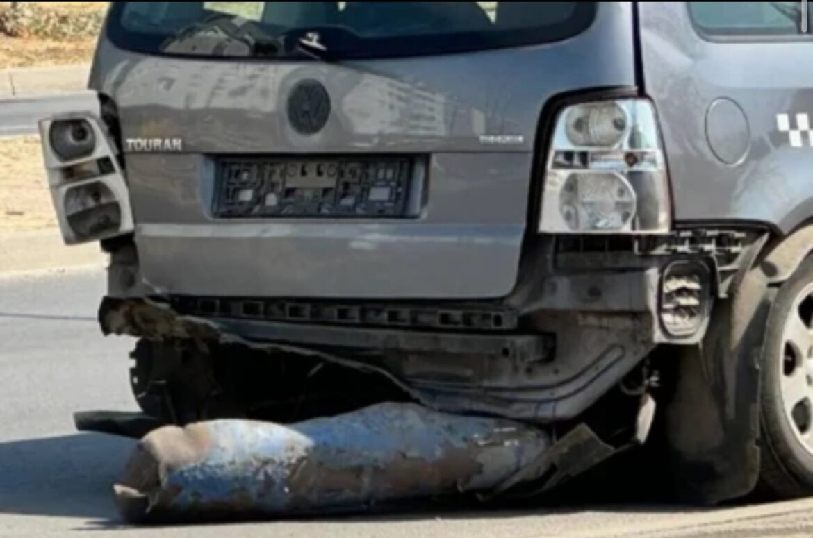 EKSPLODIRAO AUTOMOBIL U POKRETU! Haos u Novom Sadu, zatvoren deo ulice, nadležni na terenu! (FOTO)