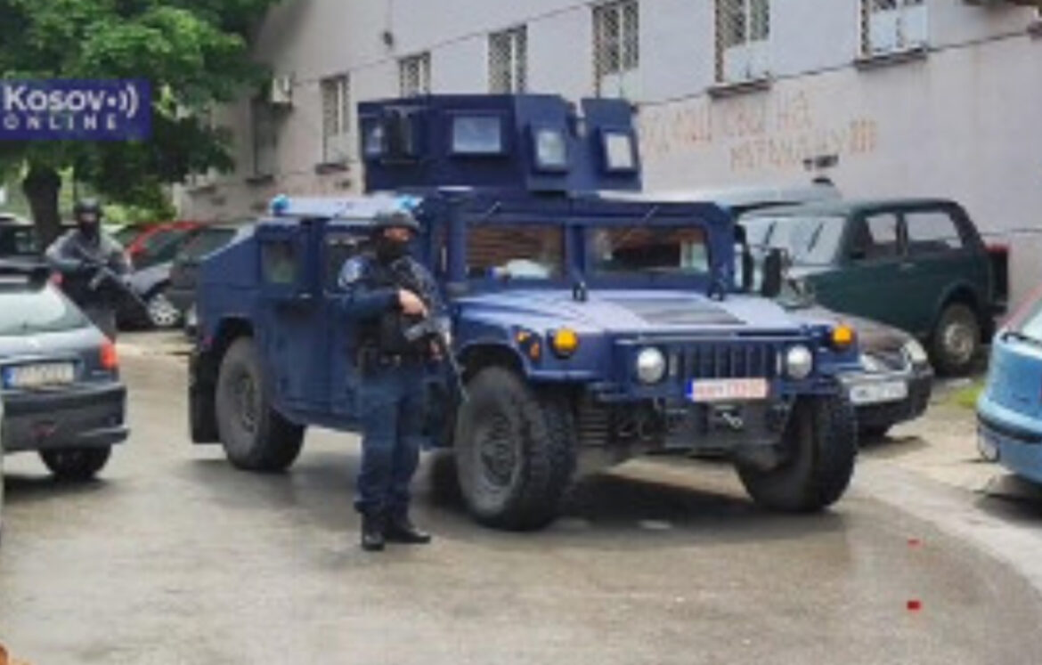 KURTIJEVI TERORISTI PRIVELI JOŠ JEDNOG SRBINA IZ SEVERNE MITROVICE: Navodno bio svedok jednog incidenta 