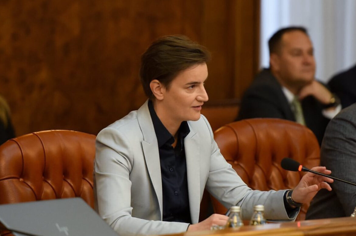 VUČIĆEVE REČI DUGO ĆE ODZVANJATI HODNICIMA UN-a! Brnabić nakon istorijskog govora predsednika u UN: Srbija nije sluga ni Rusije ni SAD