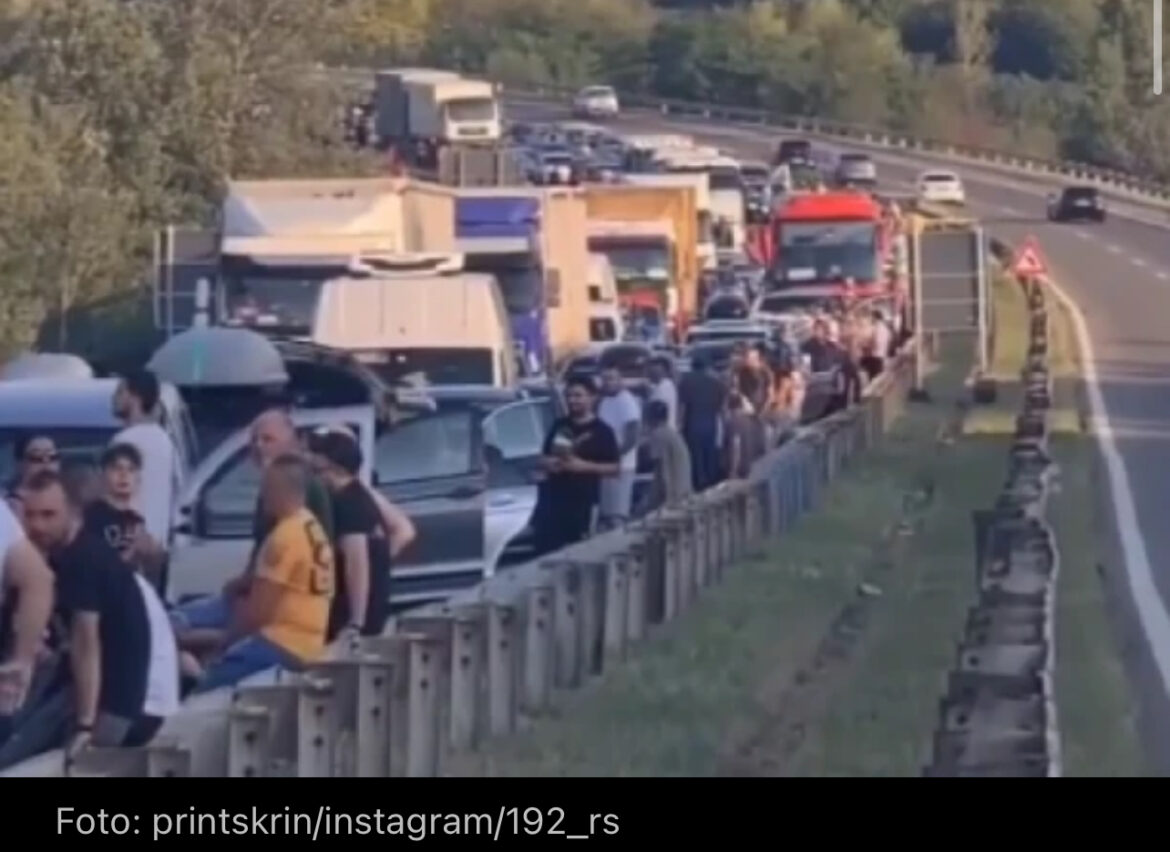 DANAS MOŽETE UPASTI U VELIKU GUŽVU! Povedite računa na OVIM deonicama, najavljen je izmenjen režim saobraćaja