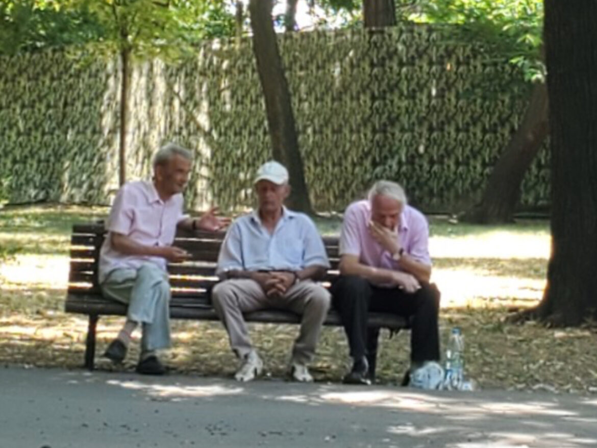 Lepe vesti za penzionere! PIO Fond ne namerava da stane: Direktor najavio značajne promene
