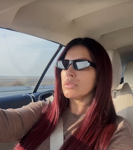 SEKA ALEKSIĆ SE OFARBALA U CRVENO Gore mreže zbog neočekivane promene – evo kako izgleda: „TOLIKO SAM ŽELELA OVO“