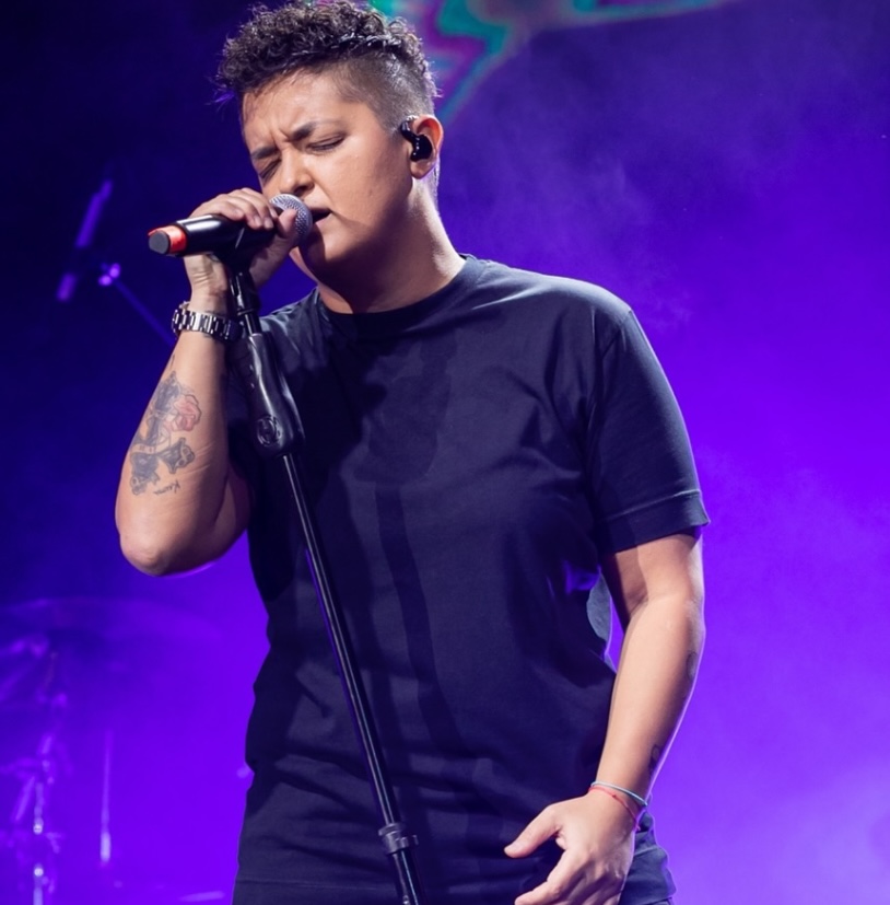 POZNATI SRBIN TVRDI DA JE MARIJI ŠERIFOVIĆ DAO 10.000 € KAKO BI SE VRATILA U SRBIJU! Otkrio da nije imala dinara, molila ga za pomoć, a onda se desilo OVO