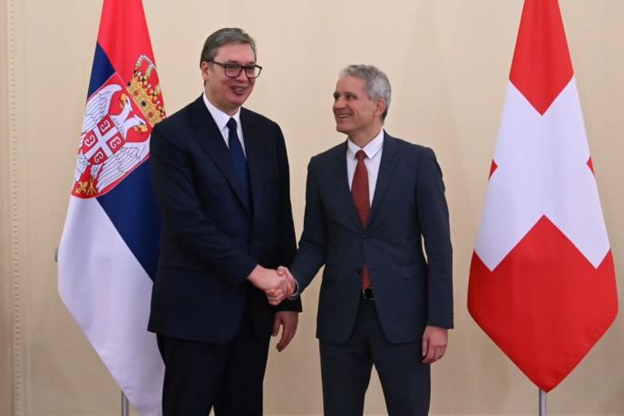 PREDSEDNIK VUČIĆ SA MINISTROM PRAVDE I POLICIJE ŠVAJCARSKE: Razgovarali smo i o unapređenju saradnje u oblasti pravosuđa, unutrašnjih poslova i vladavine prava