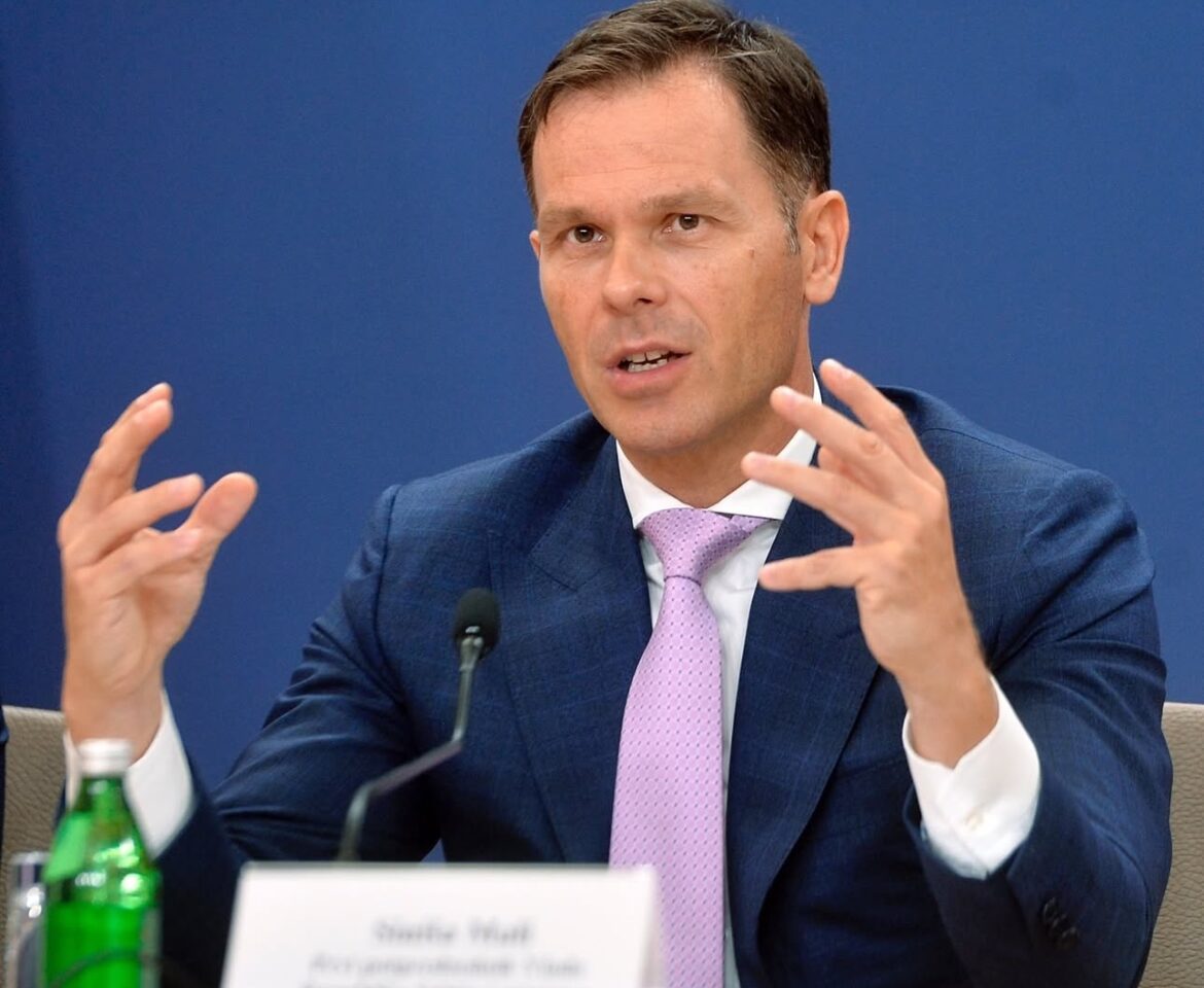 PRVI POTPREDSEDNIK VLADE SRBIJE I MINISTAR FINANSIJA SINIŠA MALI: Čeka nas veliki posao, nema vremena za gubljenje!