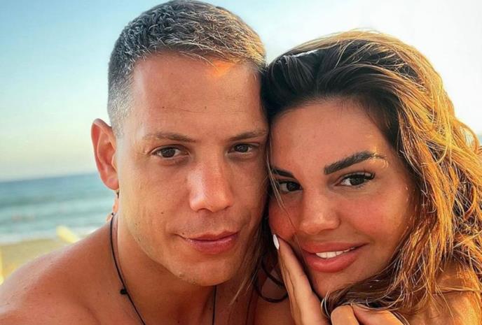 ISCEPALI BOGDANA SREJOVIĆA! Zgodni biznismen pokazao mišiće od kojih može da vam pozli, odmah se oglasila i Jovana, nešto bitno se dešava tačno u PONOĆ