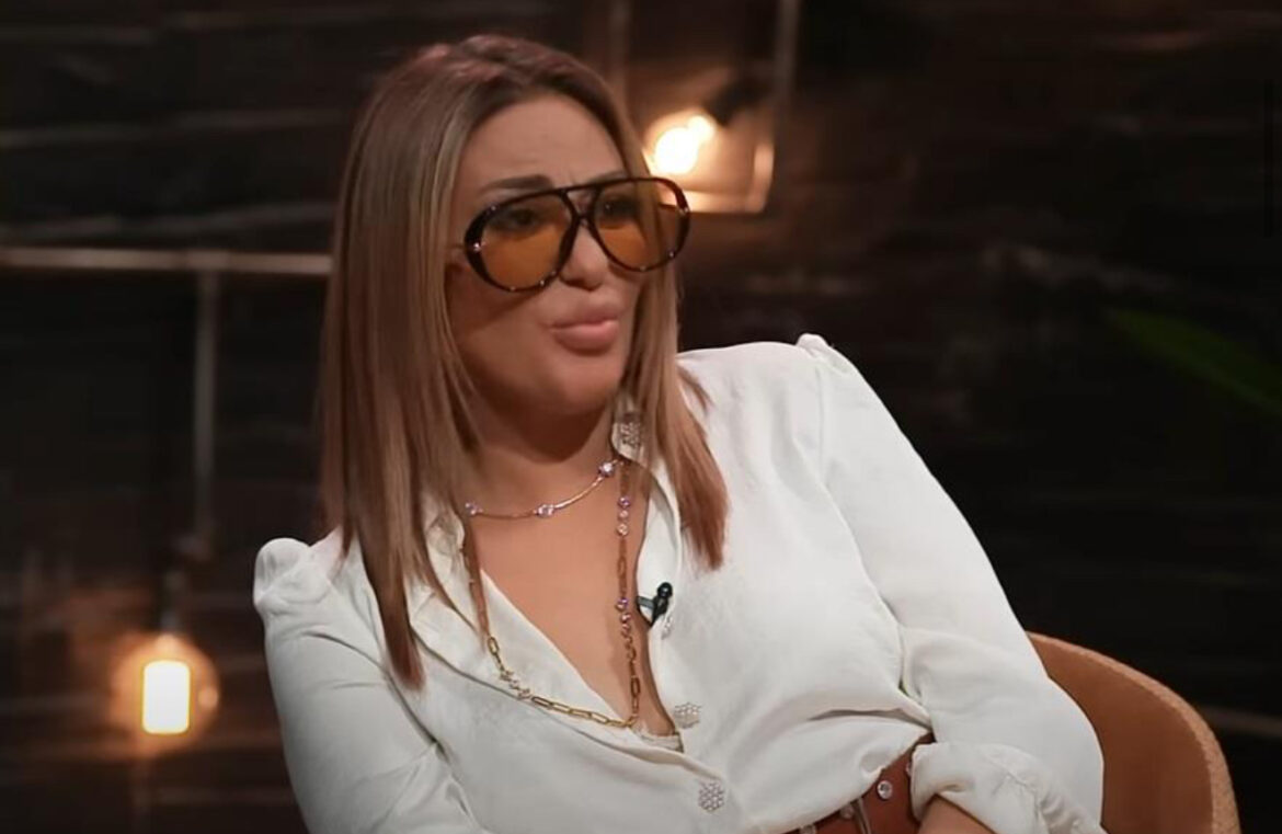 “NA GROBLJE NOSIM ZVUČNIK I ŠTIKLE” Ana Nikolić šokirala izjavom, ovako ide na grob pokojnog oca