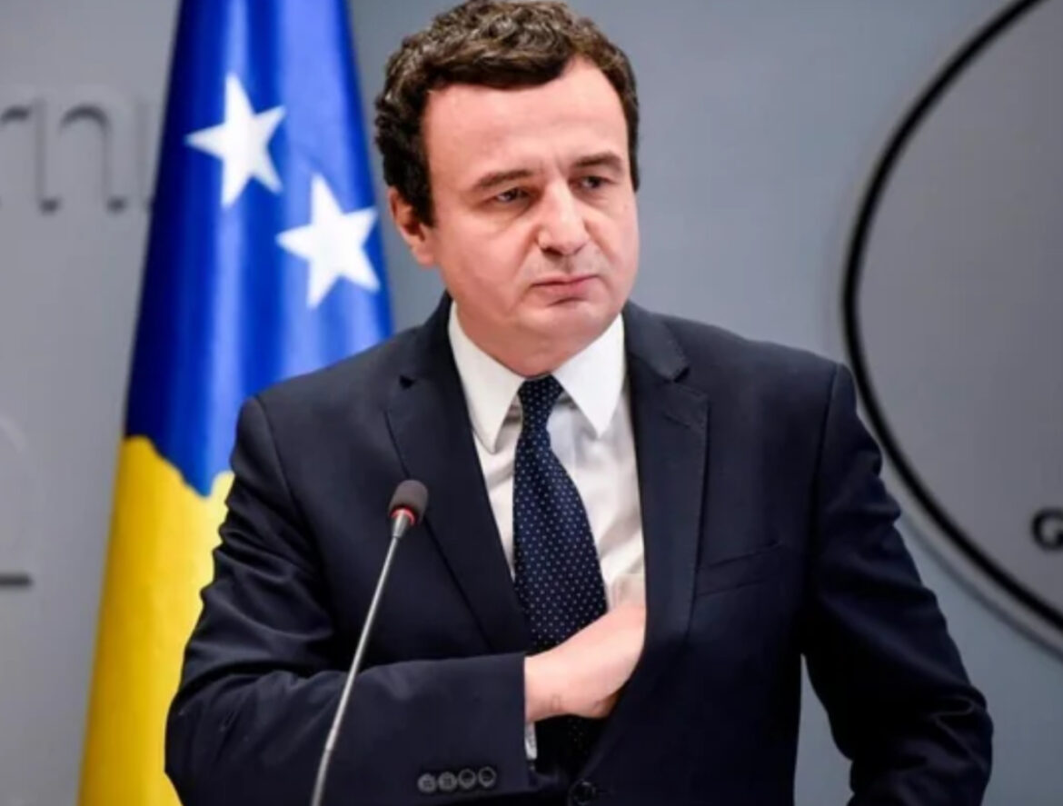 KURTI PRETI ORUŽJEM! Najavio kupovinu poznatog helikoptera