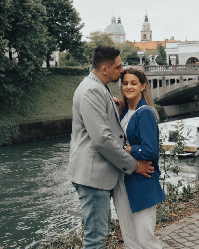 BRUTALNO UBIJENI MARIJAN SE IZNENADA VRATIO IZ IRSKE! Detalj o automobilu u kojem su ubijeni on i Andrea zbunjuje mnoge, oglasile se komšije (FOTO)