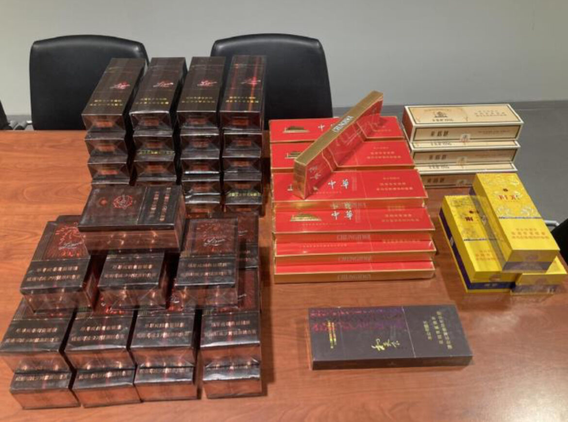 DIREKTOR PRIVATNE FIRME IZ ZEMUNA OPTUŽEN ZA UTAJU POREZA: Carini prijavio papir za štampanje, a prenosio paklice cigarete vredne više od šest miliona dinara!