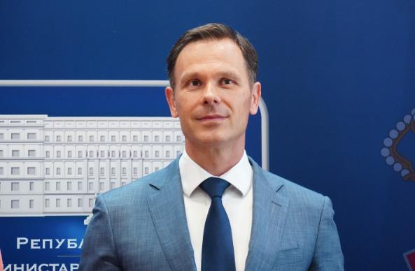 MINISTAR MALI: Duboko sam zabrinut zbog napada na Đurića, danima je trpeo neprekidne pretnje