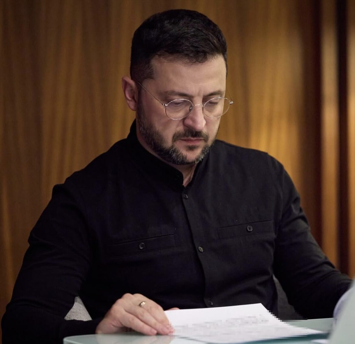 „VELIKI NAPREDAK OKO RUSIJE!“ Tramp se iznenada oglasio misterioznom objavom: Šta se krčka pred sastanak sa Zelenskim?!