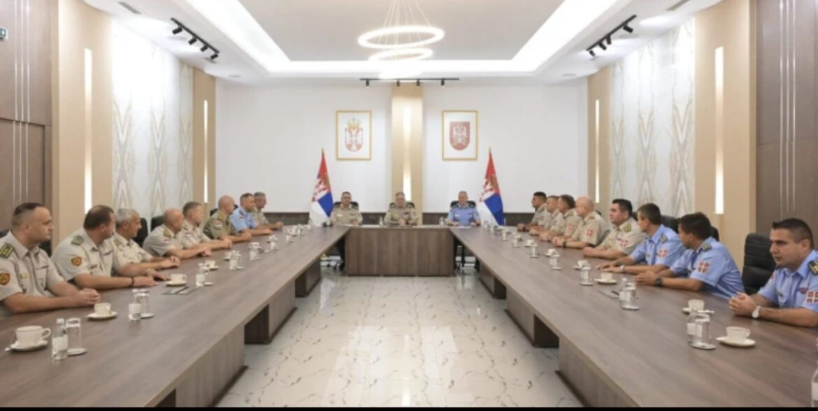 Vojska Srbije brine o budućnosti! Najsposobniji oficiri okupili su se u Generalštabu iz više nego važnog razloga