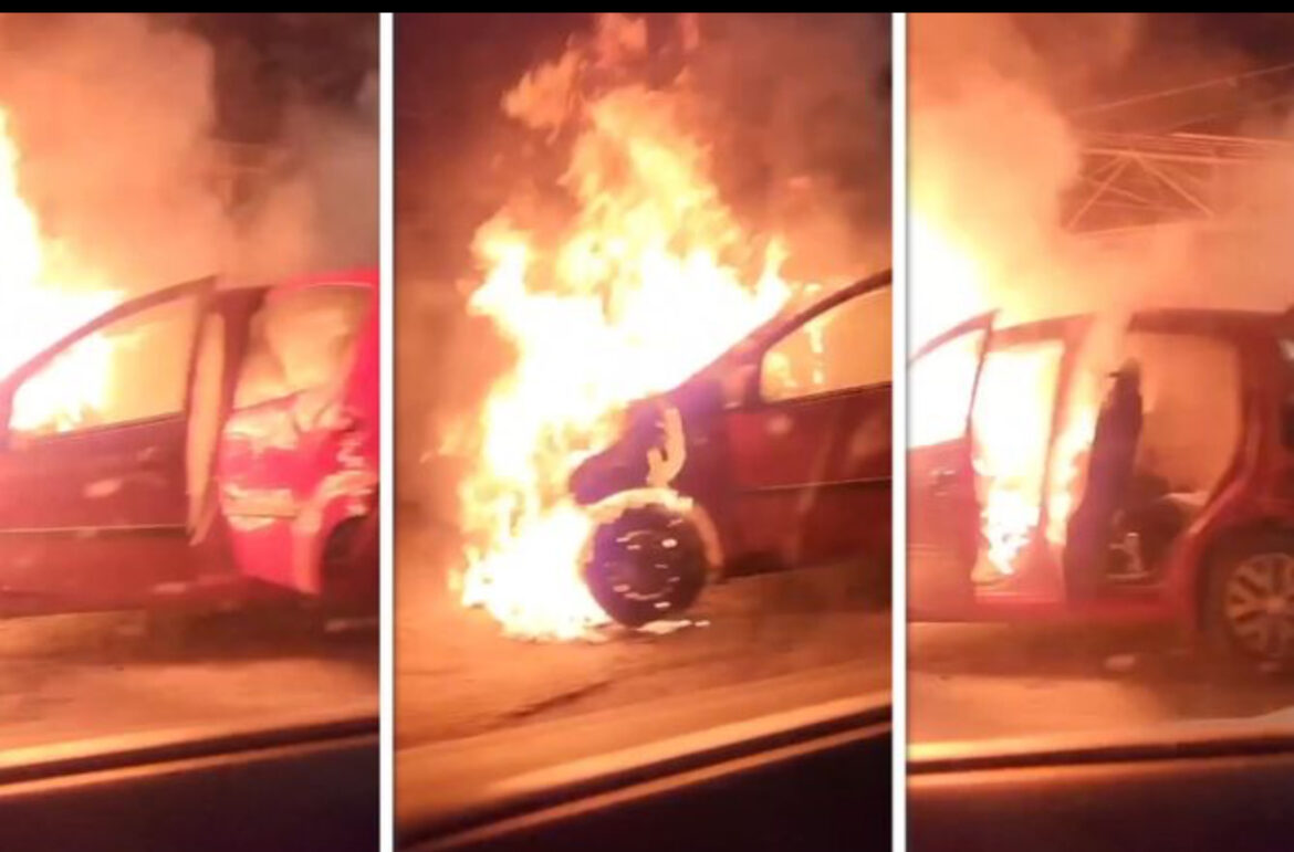 Drama u tunelu Vežešnik u Crnoj Gori: Izgoreo kamion sa električnim Fiat „Pandama“ iz Kragujevca