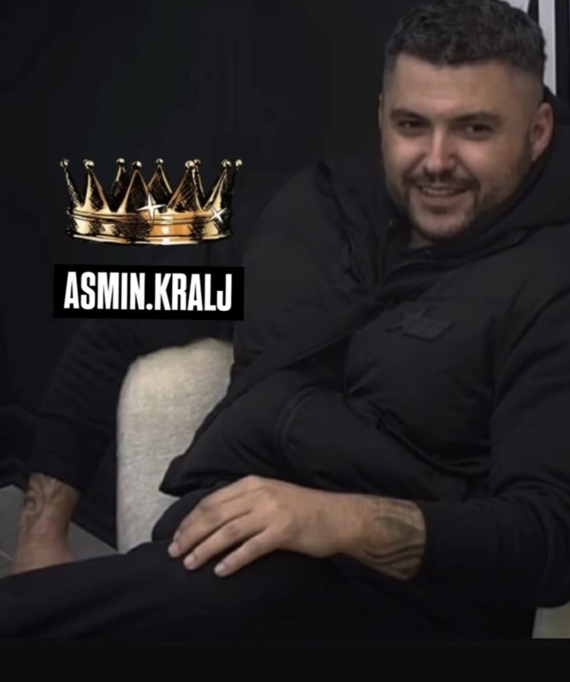 „PLAKAĆU OVDE I PAŠĆU U DEPRESIJU“ Asmin otkrio šok detalje iz odnosa sa Stanijom, plaši se njenog ulaska: „Kada se ona dere, ja sam kao mali miš“