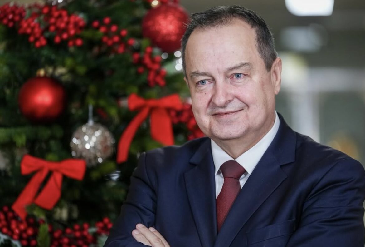 Dačić čestitao Božić patrijarhu Porfiriju i vernicima: Neka praznici donesu mir i slogu svima u Srbiji