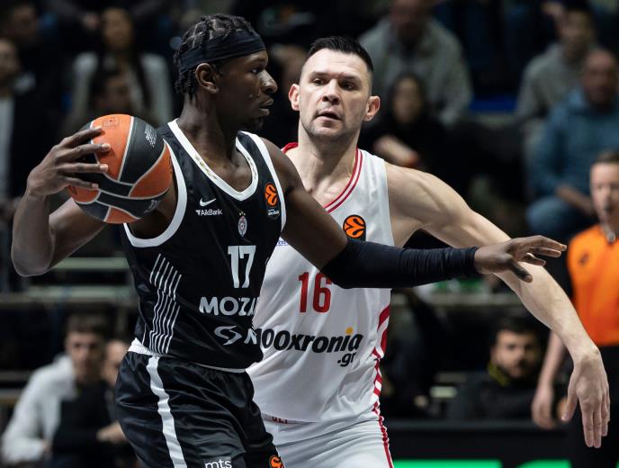 PARTIZAN – OLIMPIJAKOS: Crno-beli se raspali, Grci ubedljivo vode na poluvremenu!