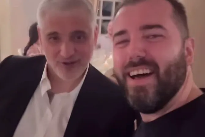 Poslednja objava Ace Kosa pre drame sa izvršiteljima! Čedin cimer zbijao šale: „Ja sam tvoja živa lutka“