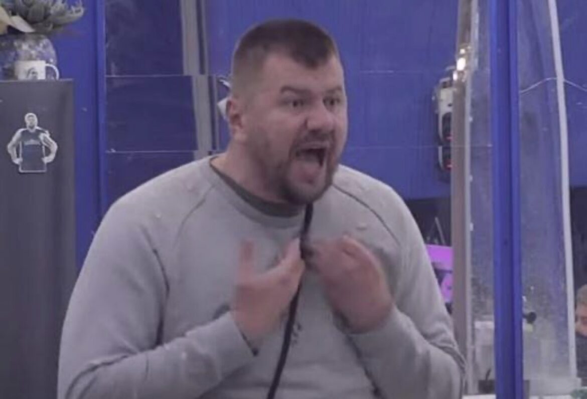 JANJUŠ PONIZIO KAČAVENDU KAO NIKAD: „Dozvolila si da te neko za 50 soma…“ Njen odgovor niko nije očekivao