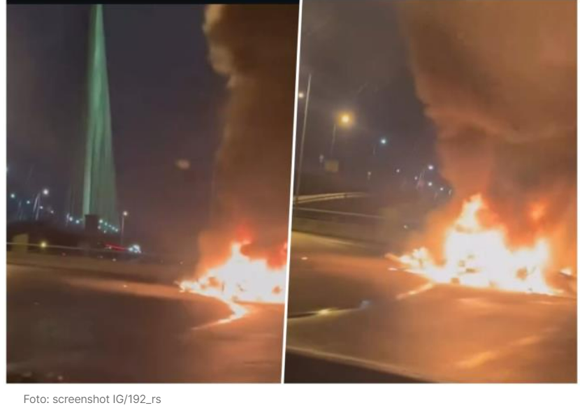 JEZIVI SNIMCI SA MOSTA NA ADI, OD AUTOMOBILA NIJE OSTALO NIŠTA: Izgoreo skroz, rastopio se na asfaltu?! (VIDEO)