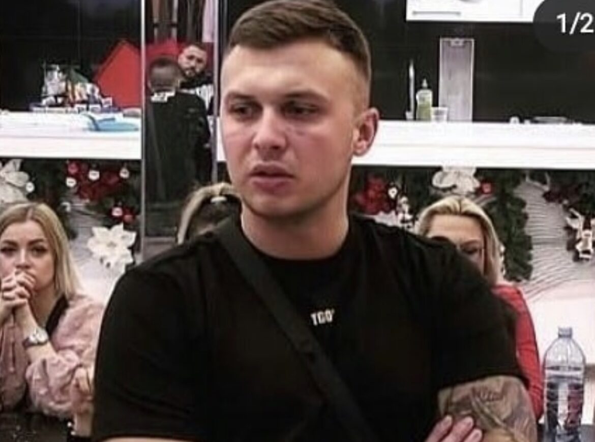 PRESUDA PROMENILA SVE: Stefan Karić okrenuo leđa porodici, napustio dom sa koferima u rukama nakon što je osuđen!