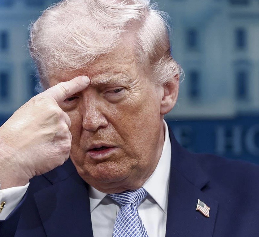 Tramp se upravo oglasio o situaciji sa Ormuskim moreuzom: „Malo&hellip;