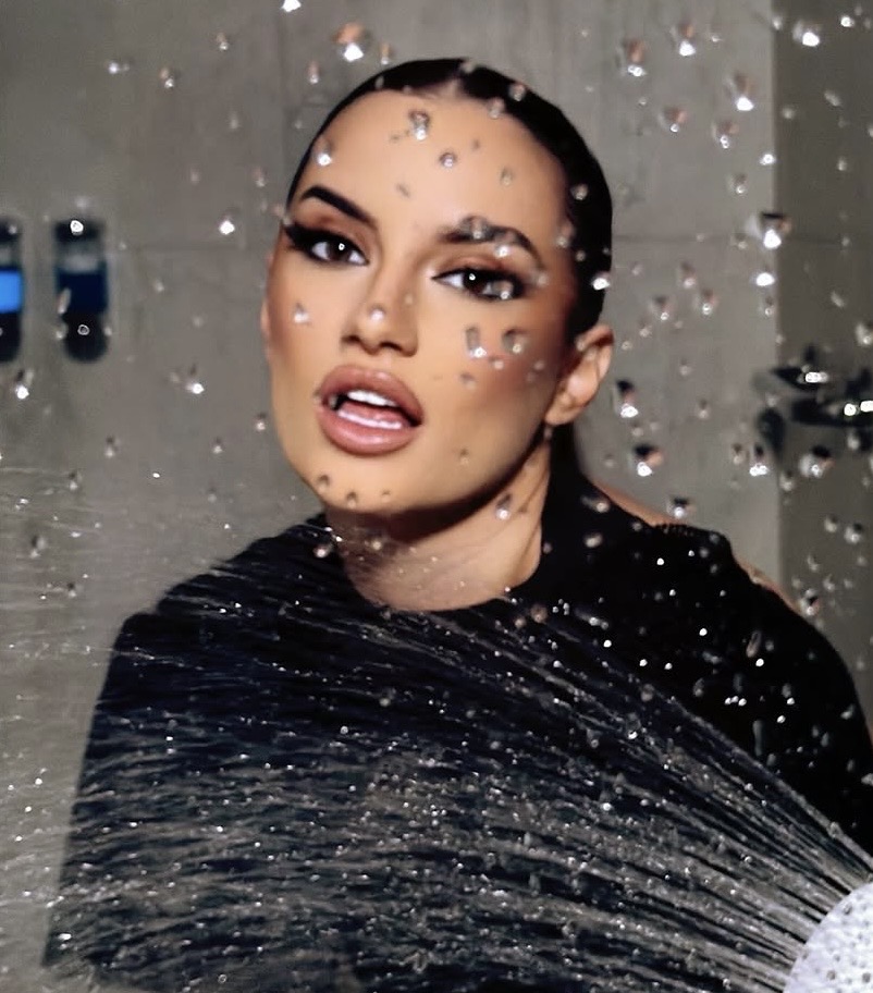 Barbari Bobak na nastup došlo pola razreda: Pevačica priznala da&hellip;