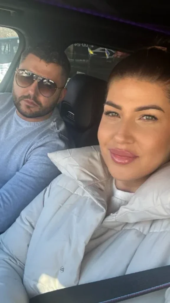 (FOTO) OVO JE SESTRA ASMINA DURDŽIĆA Minka mu je najveća&hellip;