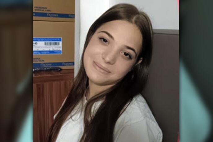 ANA (14) DETINJSTVO PROVODI NA DIJALIZI! Naša pomoć joj je&hellip;
