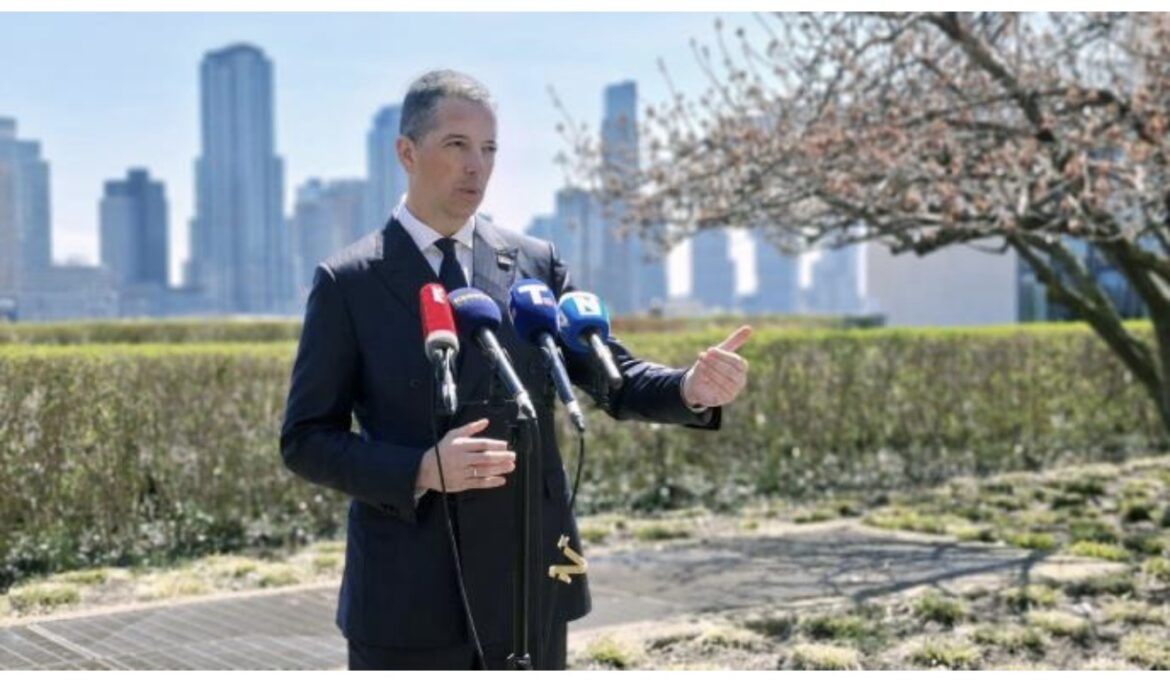 ŠEF SRPSKE DIPLOMATIJE ČESTITAO 23. ROĐENDAN KURIRU: Marko Đurić: Očuvali ste kredibilitet i relevantnost!