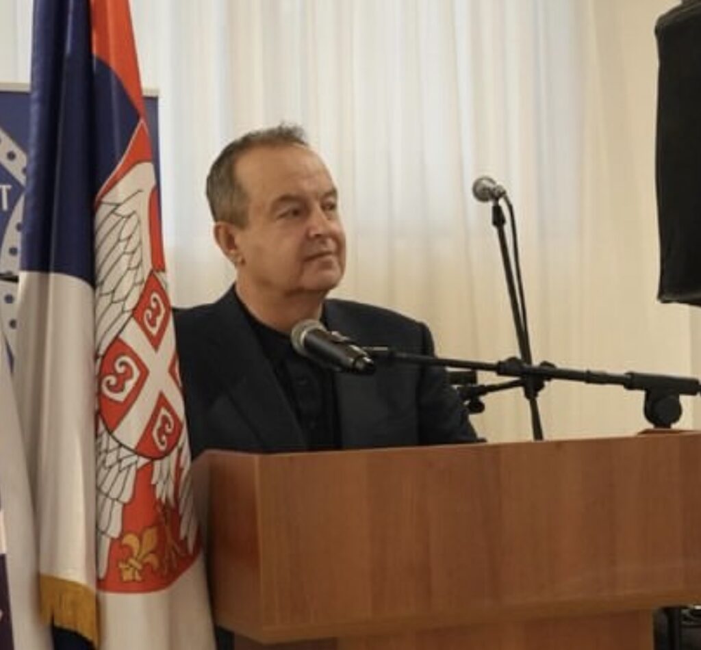 Dačić položio venac na Grobnicu narodnih heroja u Beogradu povodom&hellip;