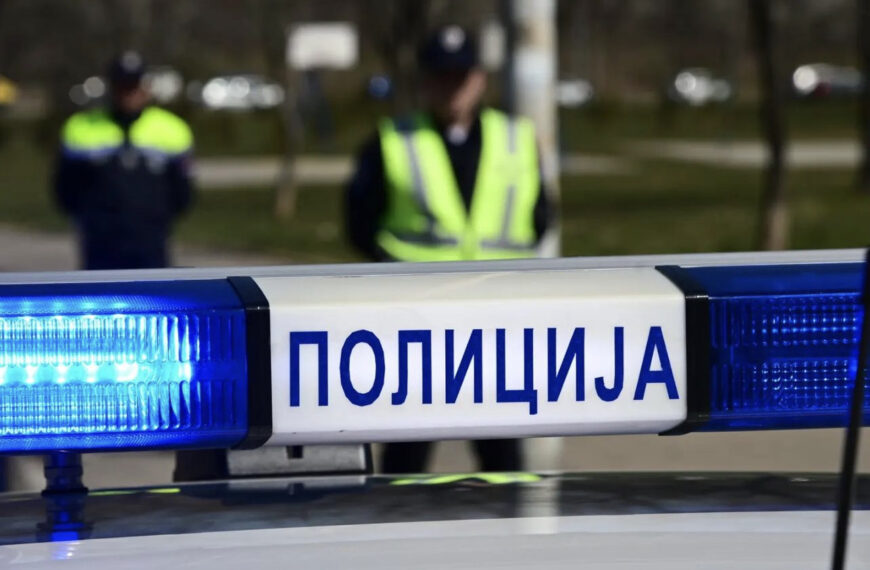 Tragedija u Beogradu: Izbila porodična svađa, deda napustio stan, a onda su odjeknula 2 hica ispred zgrade