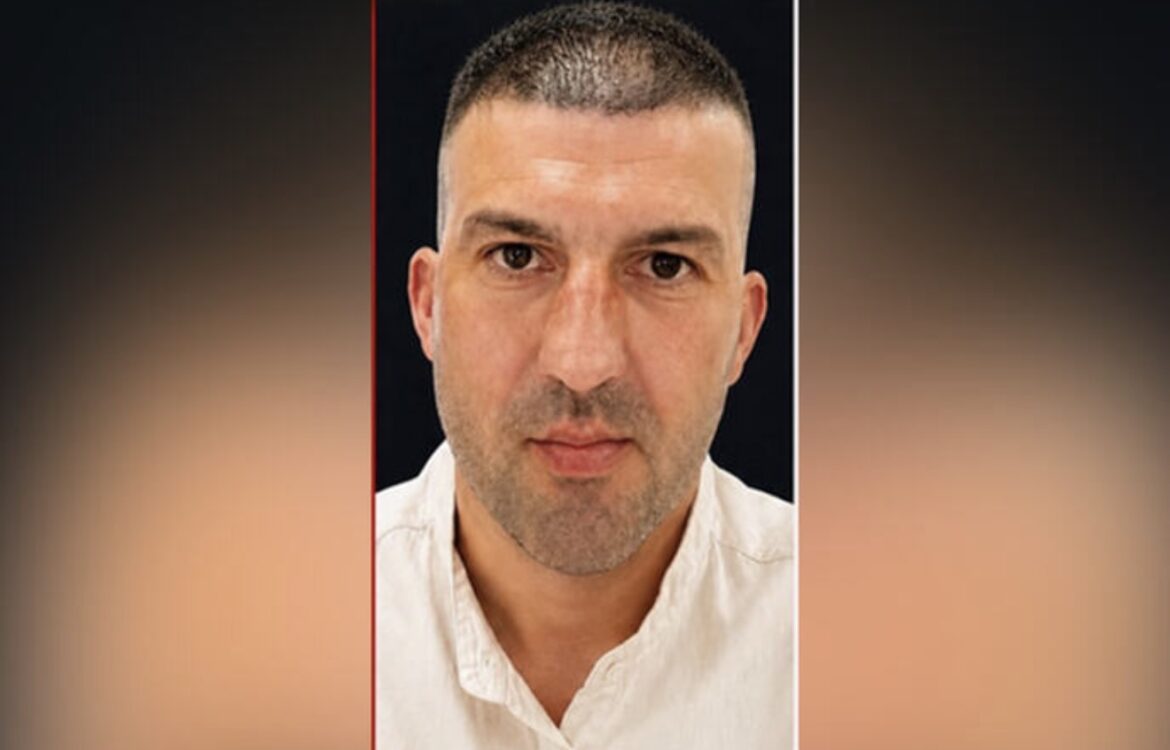 NESTAO VLADIMIR U MALOM ZVORNIKU! Otišao na kupanje u Drini i nije se vratio – pronađeni telefon, papuče i kačket: Porodica moli za bilo kakvu informaciju! FOTO