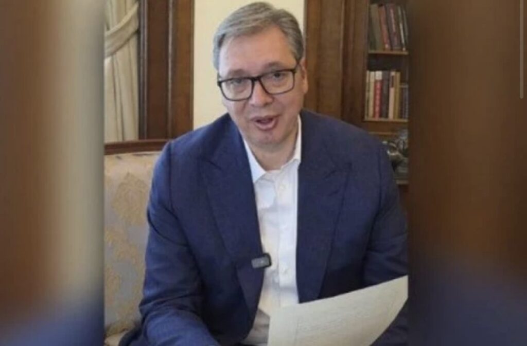 VUČIĆ POKAZAO PRVI GLASAČKI LISTIĆ! Predsednik se obratio građanima, otkrio&hellip;