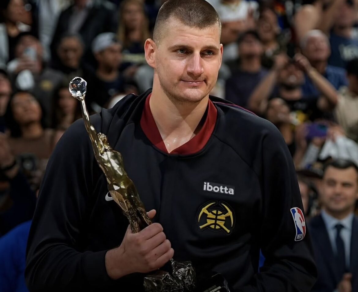 Kakav čovek: Jokić jutros trenirao sa reprezentacijom, sutra igra protiv Bosne, sada je na drugom kraju Srbije