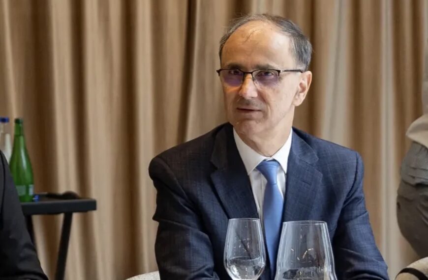 Premijer Macut domaćin ručka priređenog za ambasadore država koje nisu priznale tzv. Kosovo