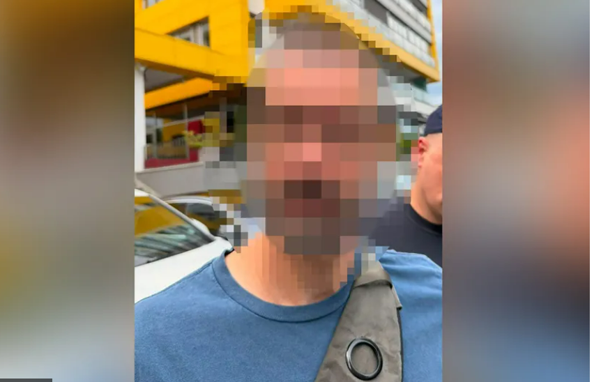 Ovo je Vuk Vulević koji je uhapšen u restoranu u&hellip;