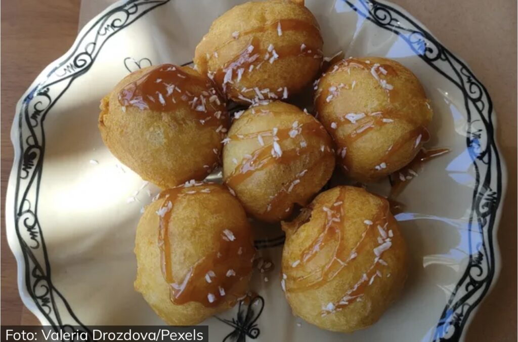 Grčke knedle sa medom su pravo osveženje: Ovakav recept će&hellip;