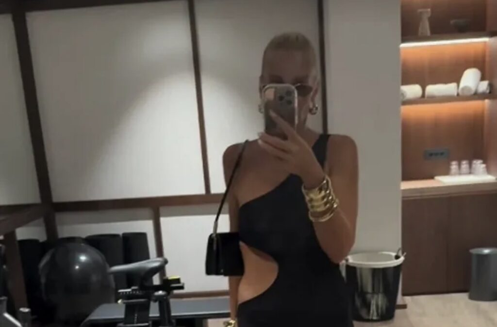 Kristina Bekvalac napravila haos u provokativnoj haljini: Zbog ogromnog proreza&hellip;