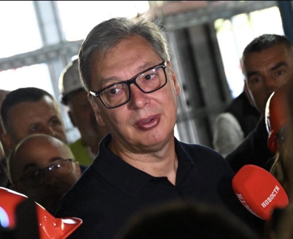 Predsednik Vučić čestitao Dan roda rečnih jedinica i Dan Rečne&hellip;