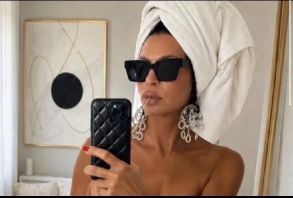 Lidija Vukićević dobila poruku od mlađeg muškarca posle ponoći, pa&hellip;
