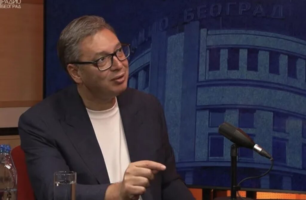Vučić: U nedelju 27. septembra podnosim ostavku