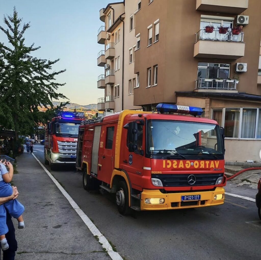 Izbio veliki šumski požar iznad grada: Dim vidljiv iz svih&hellip;