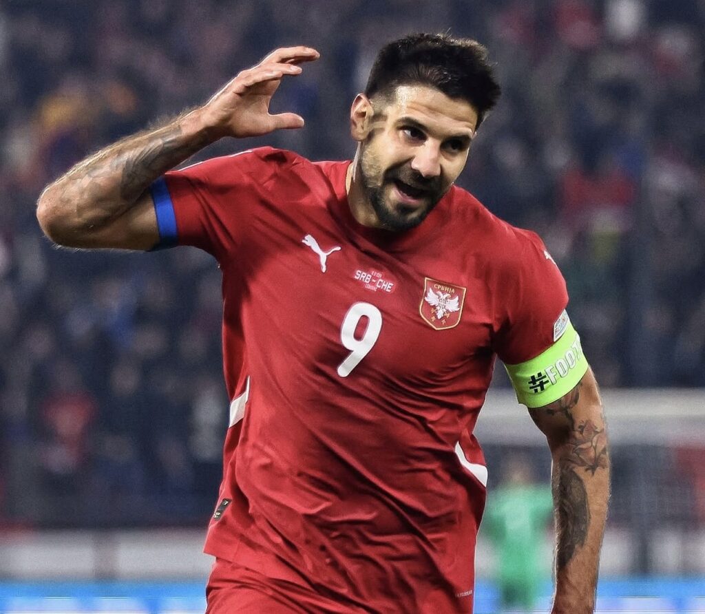 Aleksandar Mitrović otpisao Zlatana Ibrahimovića, brzo se „oprostio“ od Vlahovića&hellip;