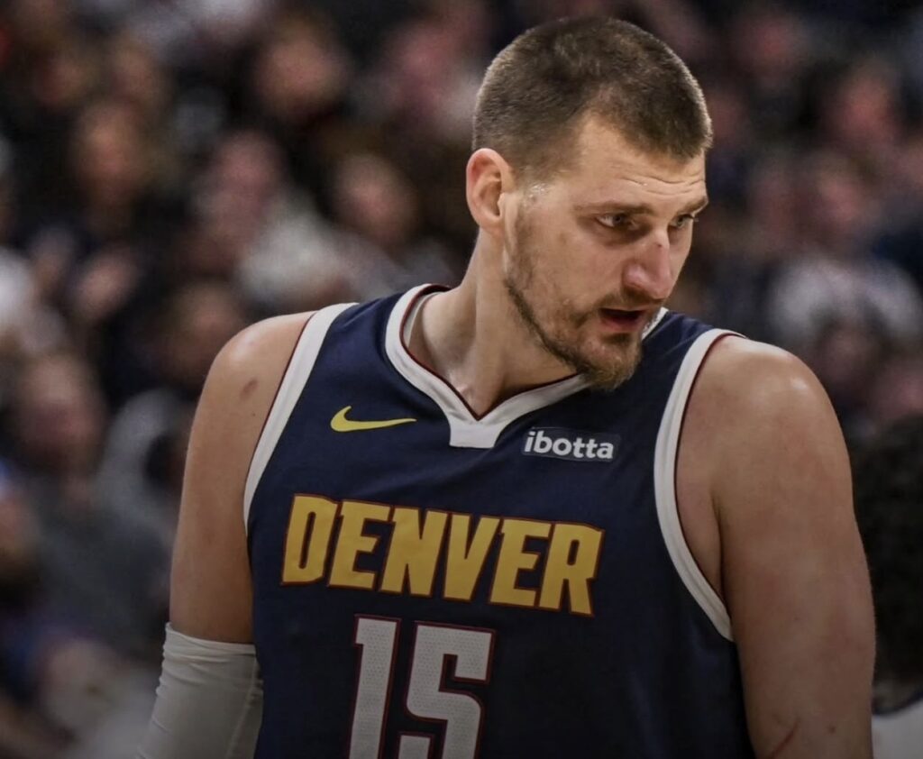 Nikola Jokić gađao maskotu! Posle odmora u Somboru i Srbiji,&hellip;
