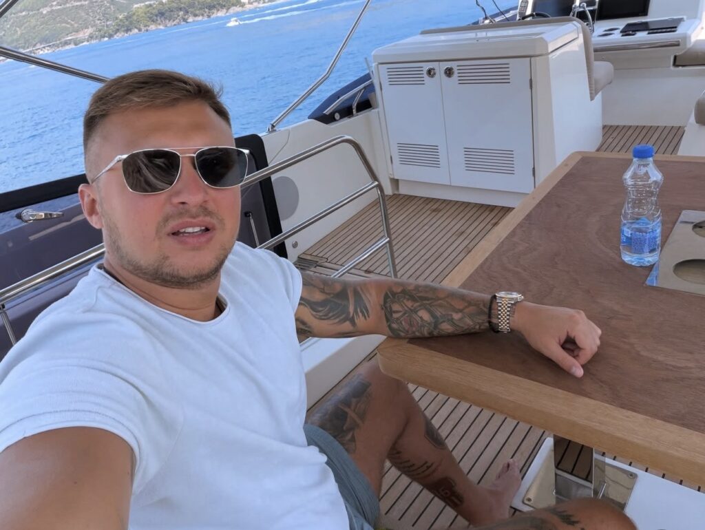 Stefan Karić raskrinkao Anđelu, ona zanemela: Otkrio da su ona&hellip;