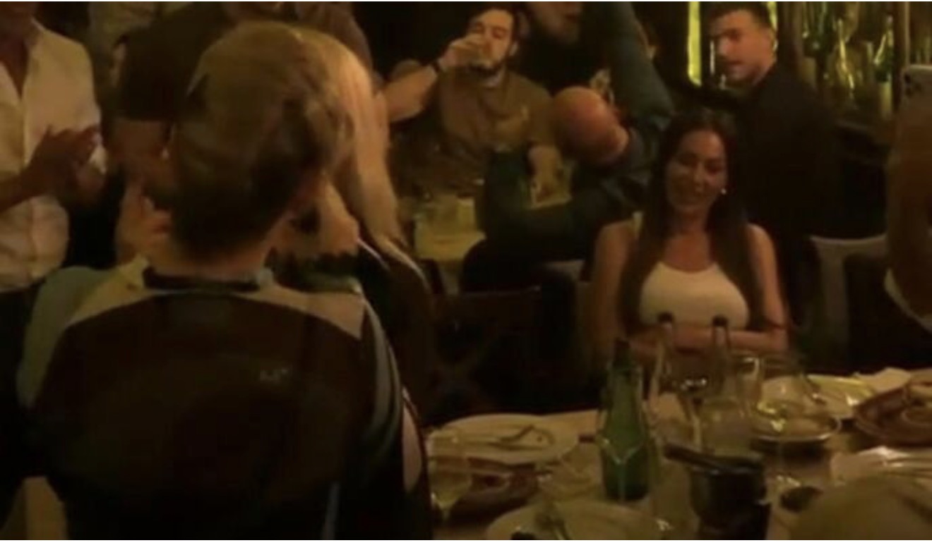 CECA RAŽNATOVIĆ SE PROVODILA U KAFANI! Ispunila želju Slađi Alegro,&hellip;