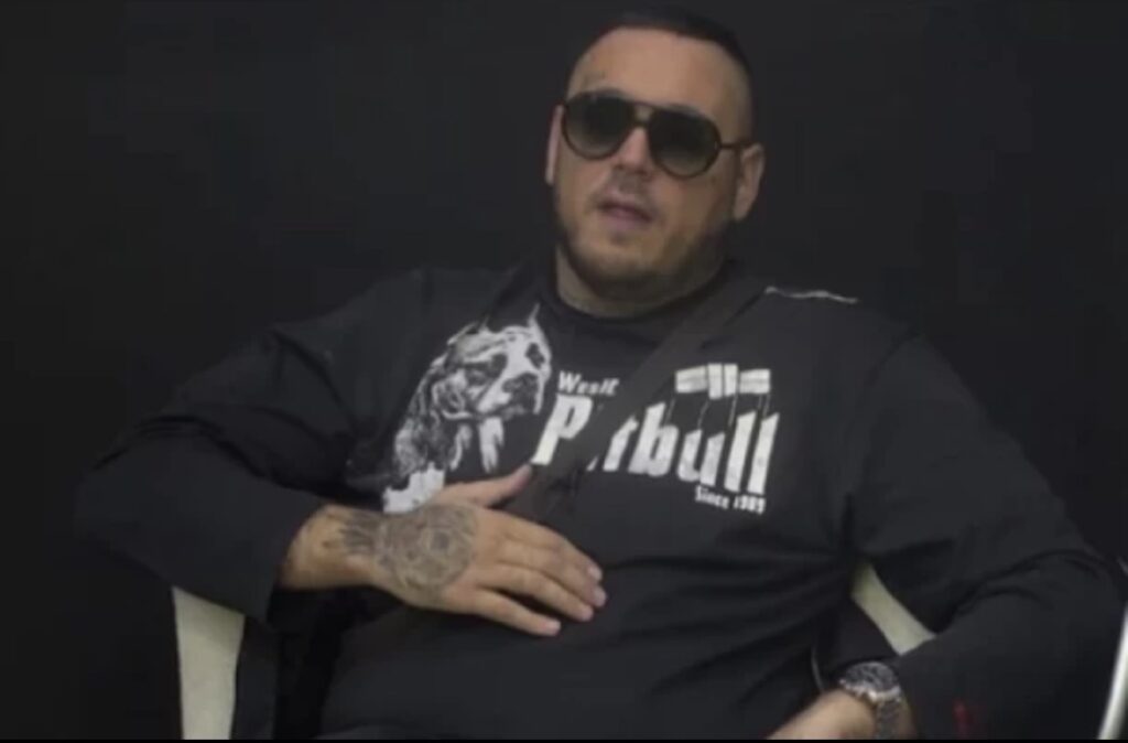 FILIP CAR HITNO NAPUŠTA ELITU! Advokat stiže u Šimanovce, OVO&hellip;