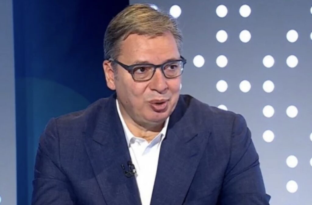 Vučić se obraća iz Lazarevca